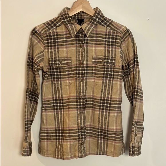 Patagonia Tops - Patagonia Plaid Button-Down Flannel Shirt in Beige, Brown & Pink